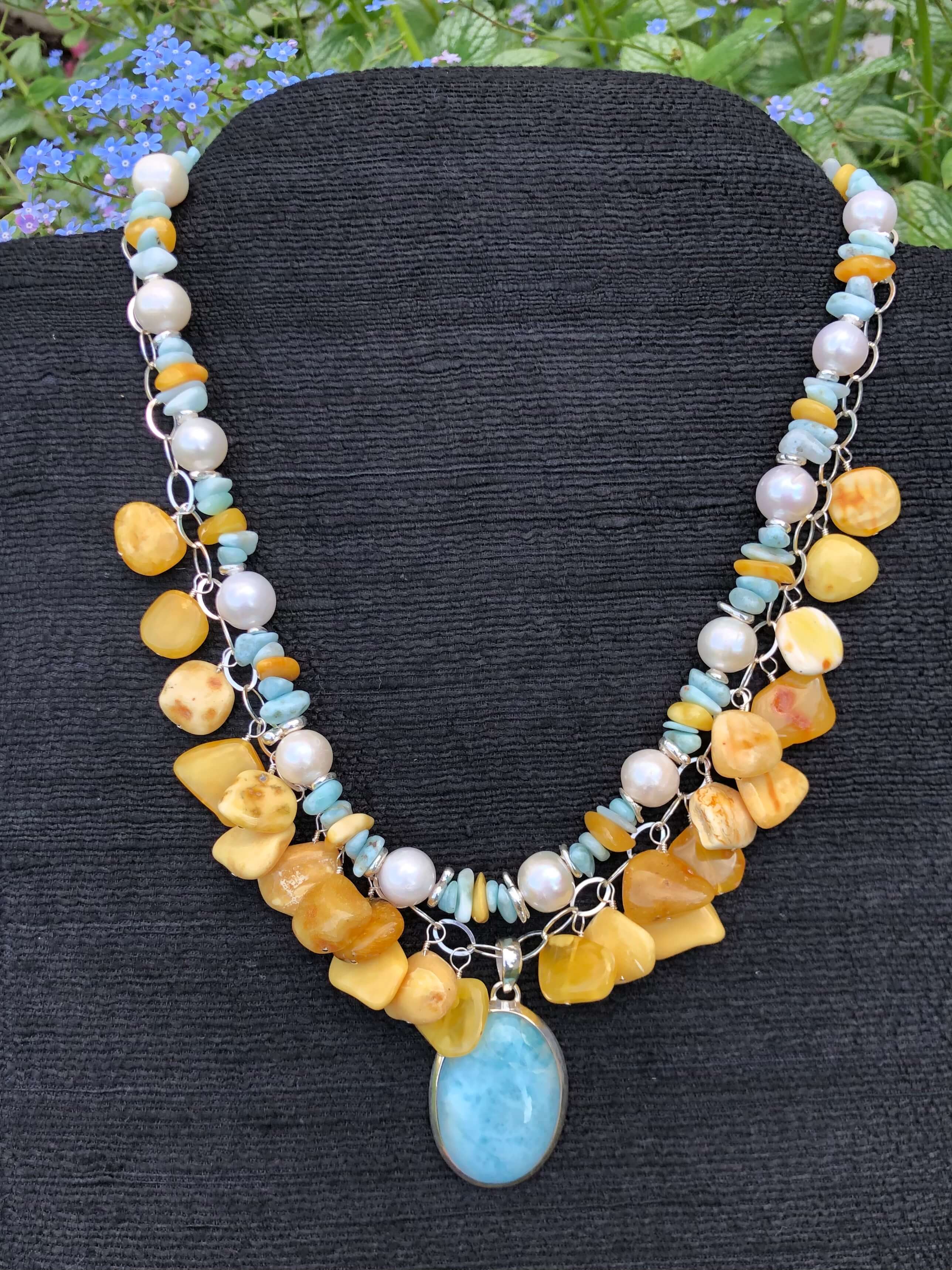 Samana Necklace